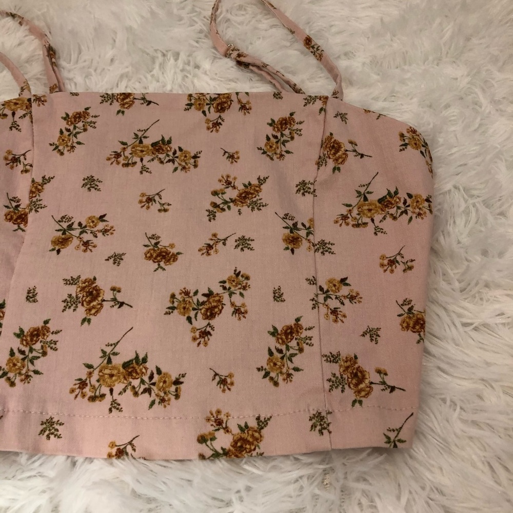 Pink Floral Crop Top - Picture 4 of 8